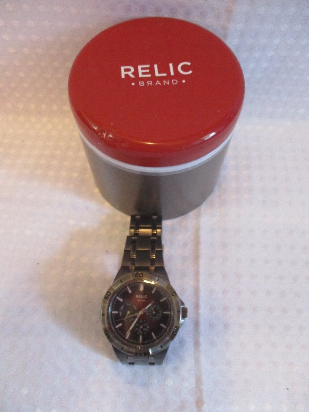 NWT 2010 Relic Garret Men ZR15514 Fashion Day Date Quartz 41mm H24 Watch